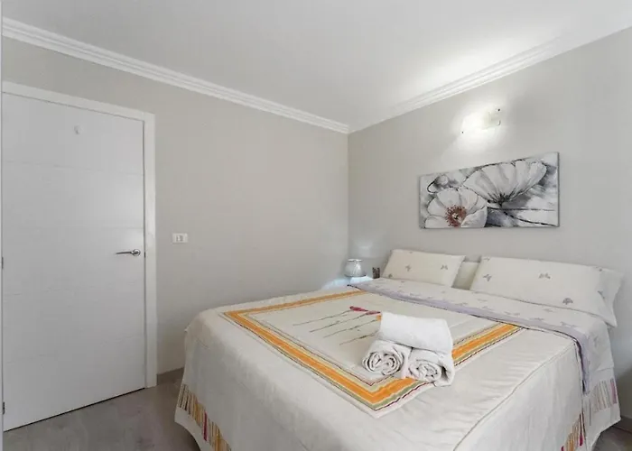 מלון Apto Miraverde By Paramount Holidays *